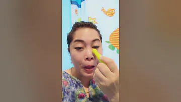 Alovera and collagen fresh serum eye roller from thailand
