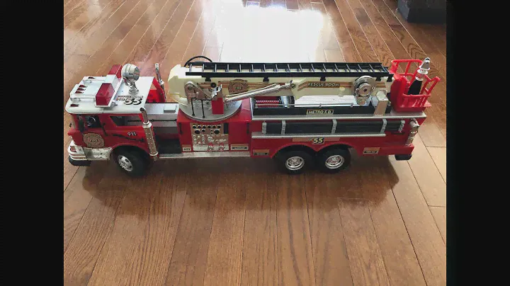 VINTAGE 1988 NEW BRIGHT FIRETRUCK RESCUE BOOM No. 55
